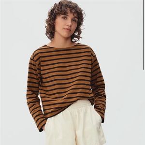 Everlane Modern Breton Tee in Toasted Almond/Black